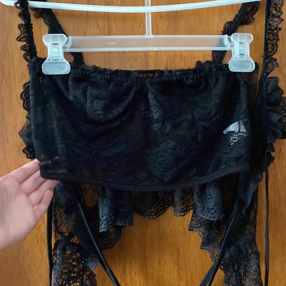 ROMWE Black Lace Floral Print 2-Piece Lingerie Set - Picture 4 of 9